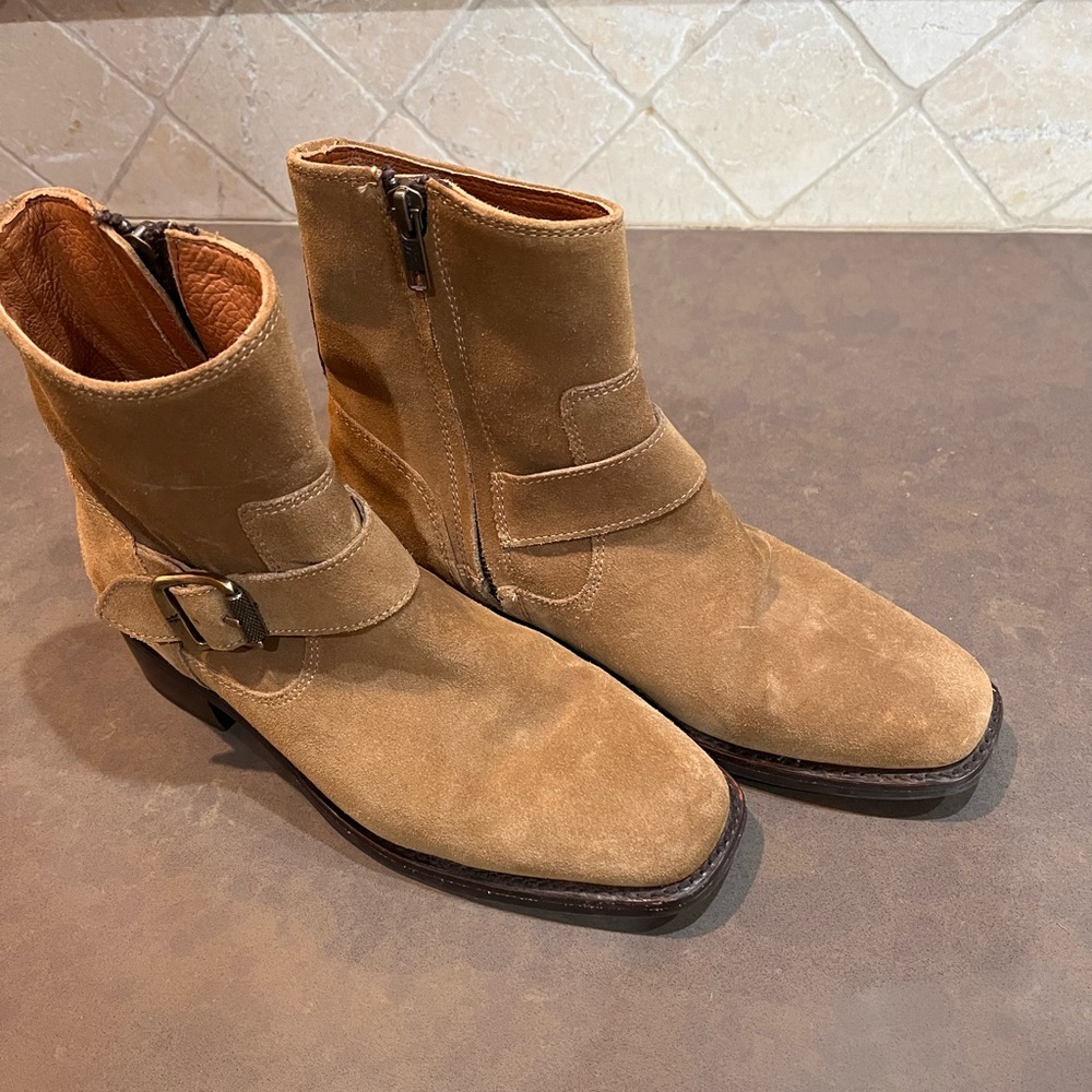 Frye Hannah Harness Suede Boots Cashew Brown Moto Ankle Bootie Size 7.5 B